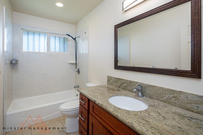 Building Photo - 1626 Hanai Loop