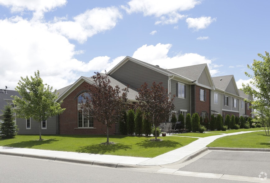 North Bay at the Lakes 3195 124th Ave NE Blaine MN 55449 Apartment