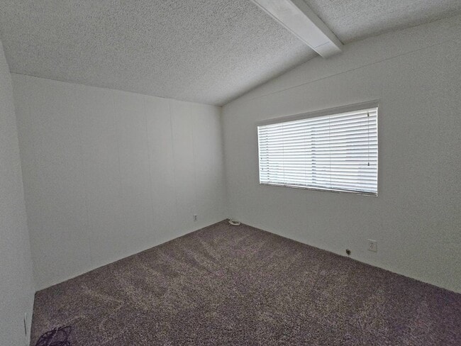Building Photo - 8633 E Brundage Ln