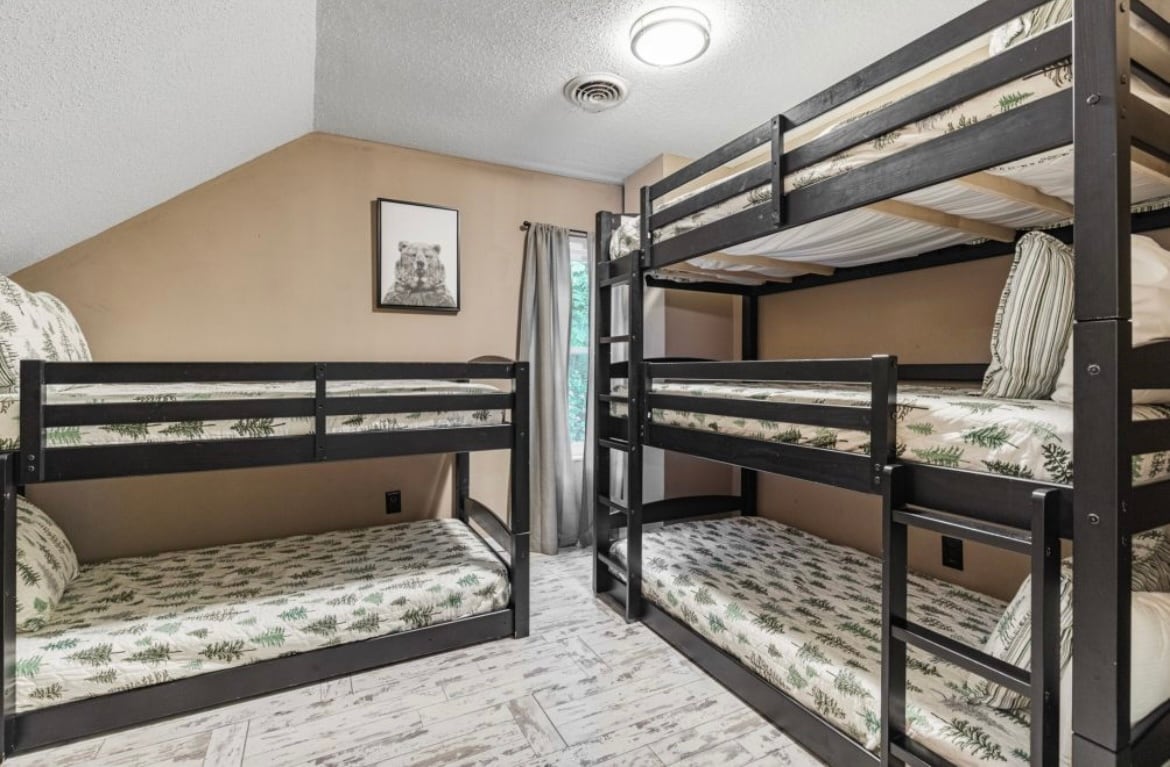 Building Photo - 3626 Pittman Center Rd