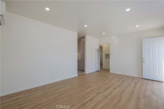Building Photo - 11622 Adenmoor Ave