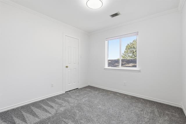 Building Photo - 616 Meadowbrook St