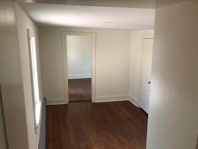 Building Photo - 40 E Broad Way