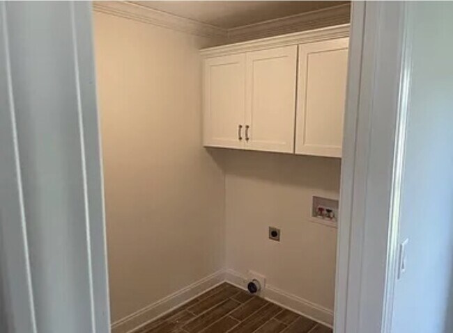 Building Photo - 71 Jackson Crk Dr