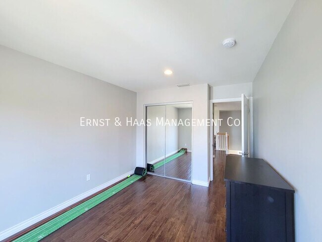 Building Photo - 15616 Firmona Ave