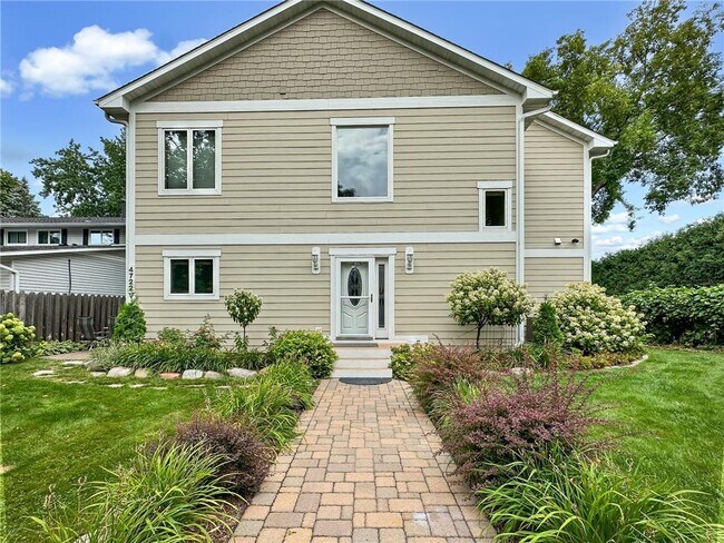 Building Photo - 4722 West Arm Rd