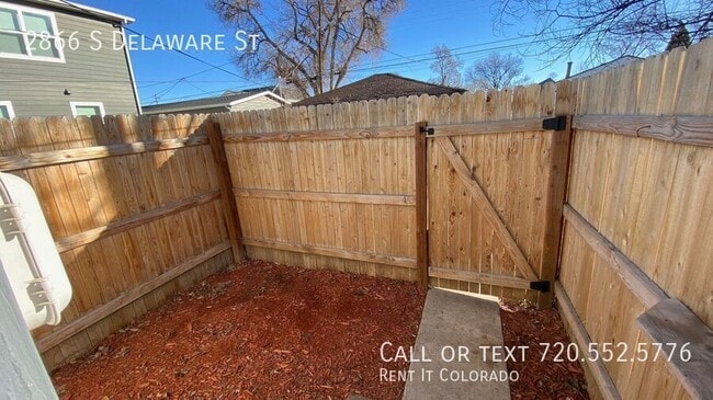 Building Photo - 2866 S Delaware St