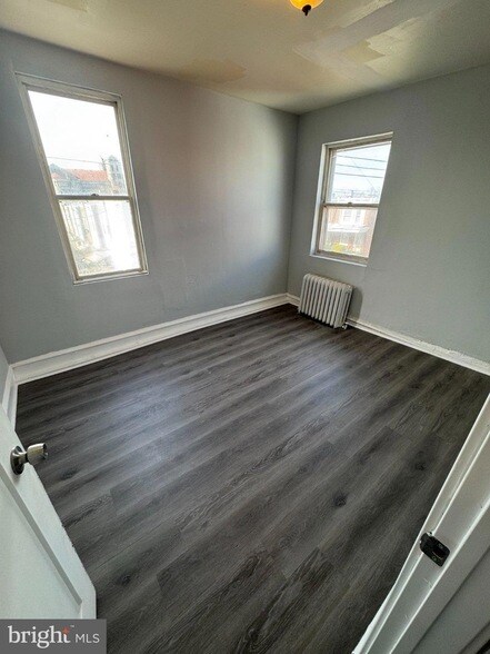 Building Photo - 5583 Blakemore St
