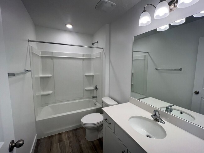 Building Photo - May Drive at Old Sorrel Ranch