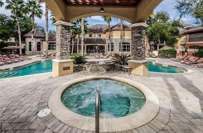 Building Photo - 2141 Portofino Pl
