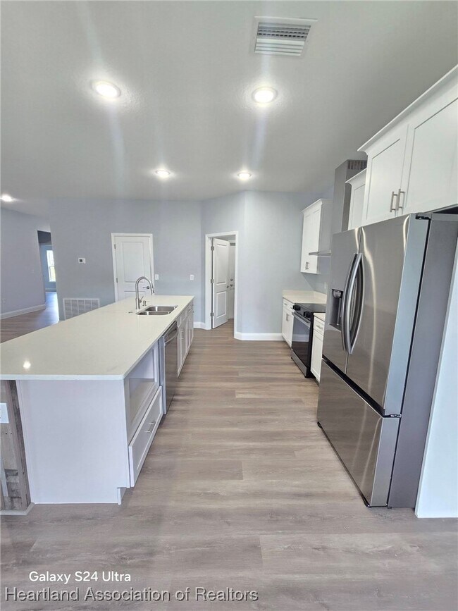 Building Photo - 5623 Angelo Cir