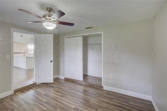Building Photo - 8906 Pandora Ln