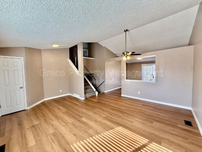 Building Photo - 4463 E 122nd Ct