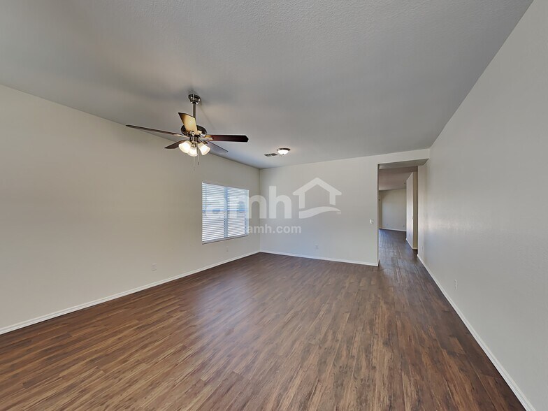 Building Photo - 388 E Atlas Cedar Pl