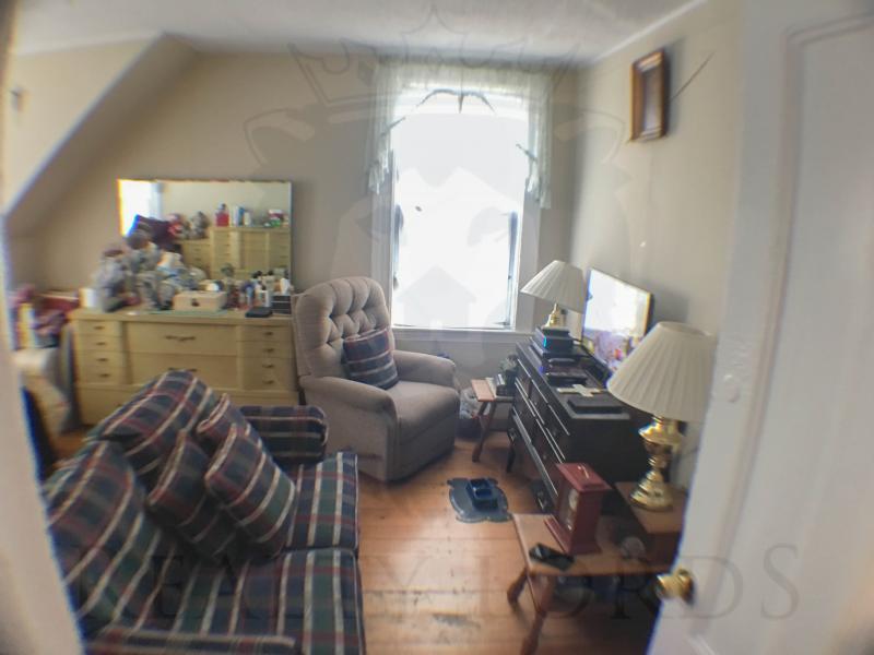 Building Photo - 17 Higgins St