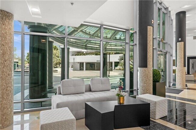 Building Photo - 3131 Michelson Dr