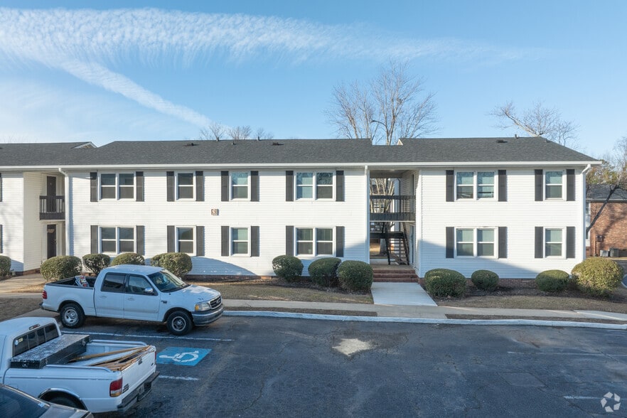 Building Photo - Mauldin Heights - SMP