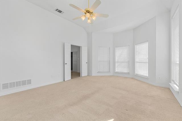 Building Photo - 8408 Falconet Cir