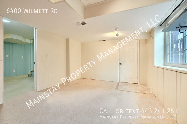 Building Photo - 6400 Wilmett Rd