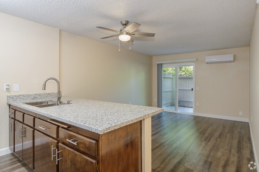 Del Dayo Senior Apartments 5200 Arden Way Carmichael CA 95608