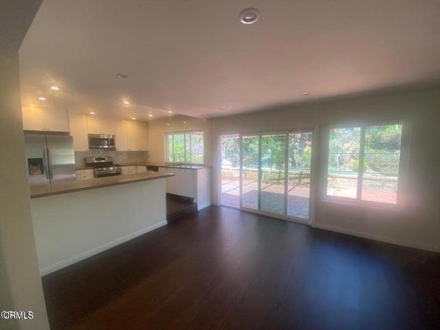 Building Photo - 5307 Maple View Cir