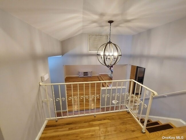 Building Photo - 4647 Merrick Rd