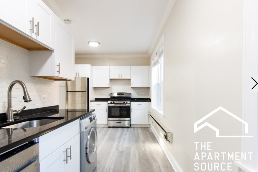 Building Photo - 837.5 W Cornelia Ave