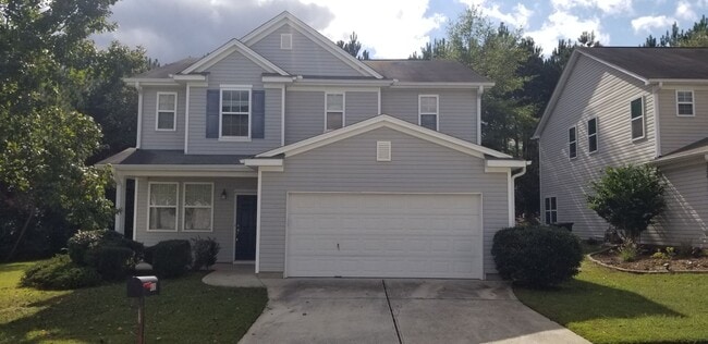 Primary Photo - LOCATION! HARWOOD FLOORS!