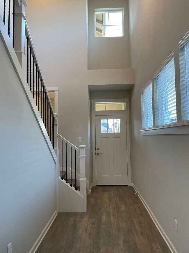 Building Photo - NEWER 4 Bed 2.5 Bath Home! Located near the Ridgefield Outdoor Recreation Center, equestrian faci...