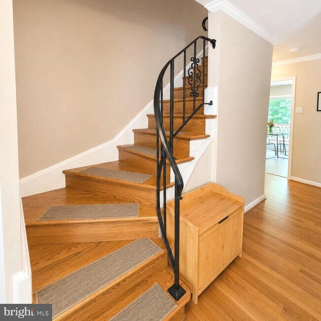 Building Photo - 4912 Bexley Ln