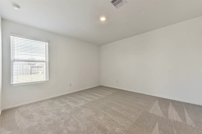 Building Photo - 163 Sterling River Ln