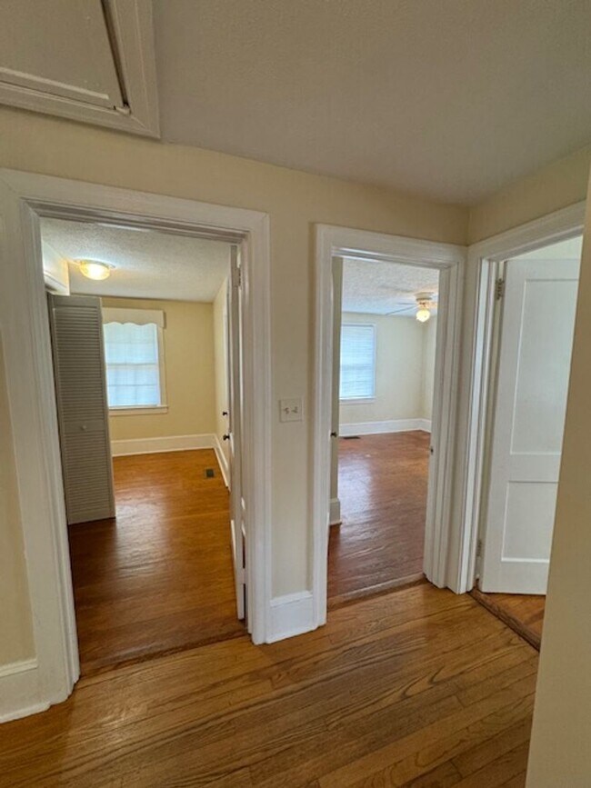 Building Photo - Sunset Park