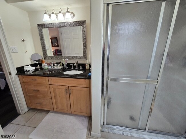 Building Photo - 87 E Main St