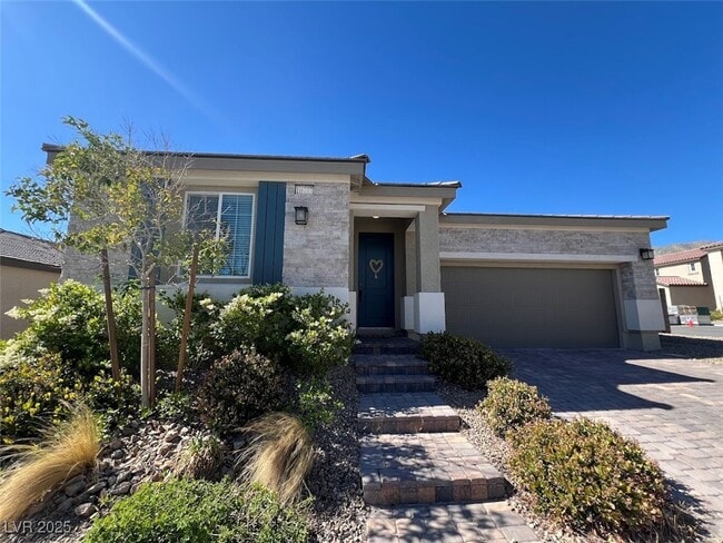 Primary Photo - 10777 Princeton Bluff Ln
