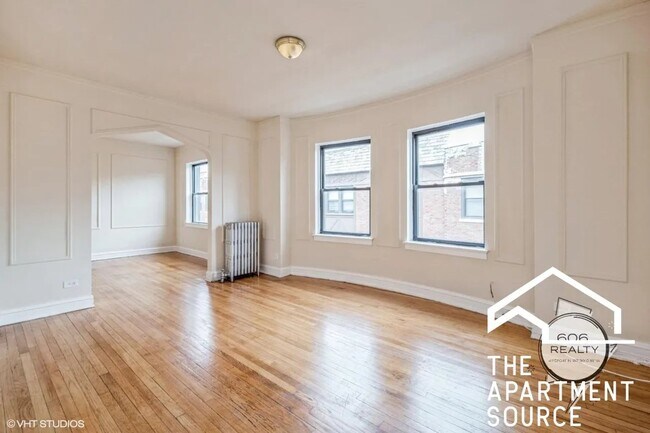 Building Photo - 5244 S Drexel Ave