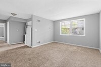 Building Photo - 206 Trenton Pl SE