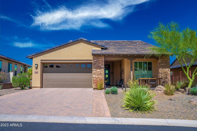 Building Photo - 3340 Big Sky Dr