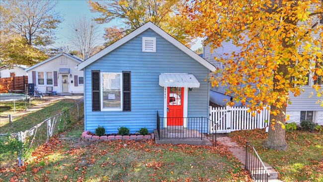 Primary Photo - beautifully renovated 1922 bungalow in the...