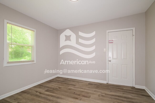 Building Photo - 127 Grether Ave