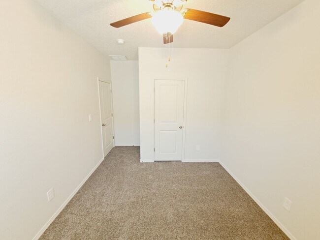 Building Photo - 761 Desert Senna Ave SW