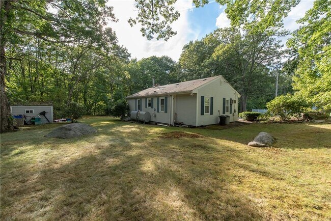 Building Photo - 2 Raymond St