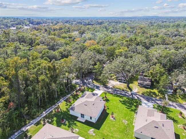 Building Photo - 300 N Lemon Ave