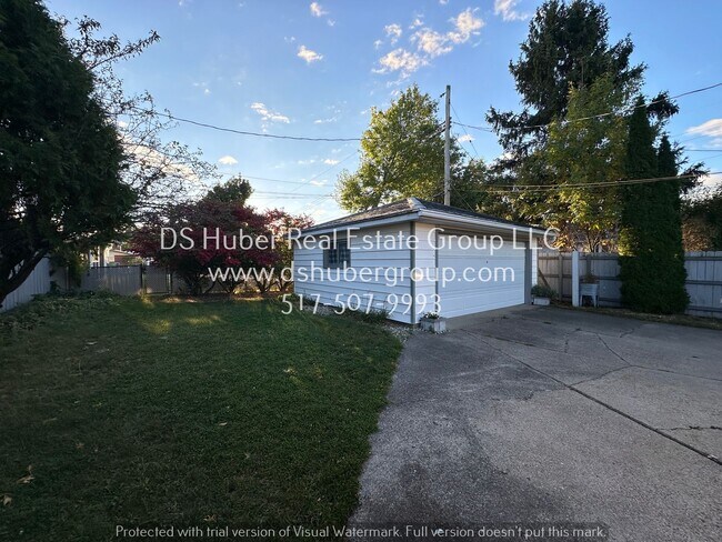 Building Photo - 1316 Ravenswood Dr