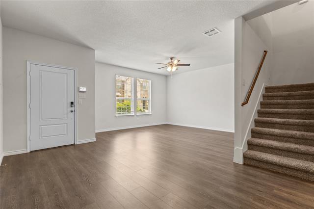 Building Photo - 2153 Steer Creek Pl