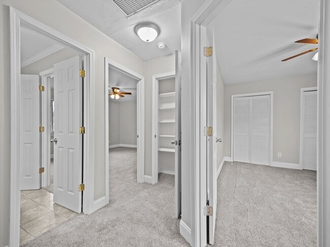 Building Photo - Welcome to Branchwood Townhouse!