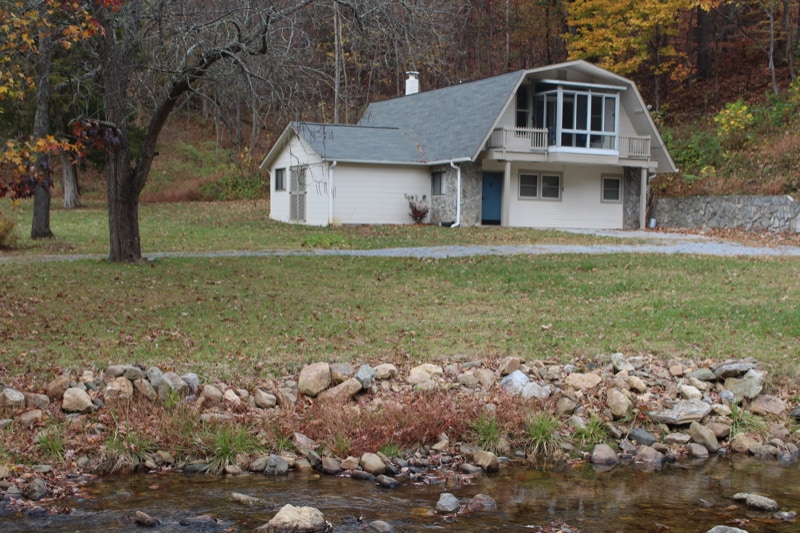 Building Photo - 342 Dry Creek Rd