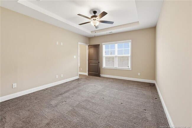 Building Photo - 206 Leland Ln