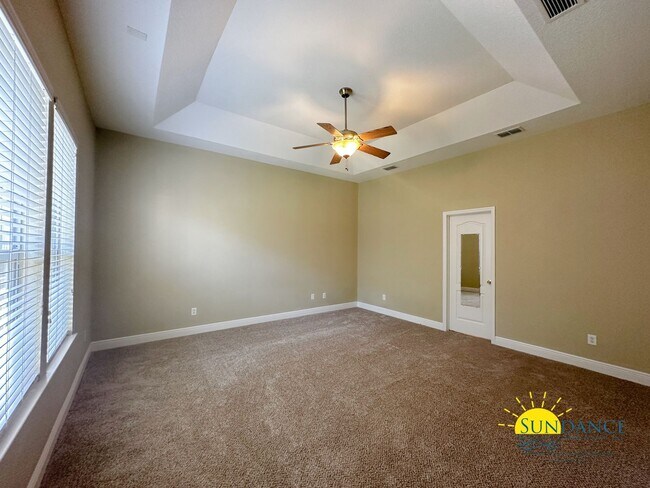 Building Photo - 3 Bedroom Home with Office in great Fort Walton community between Eglin and Hurlburt Field!