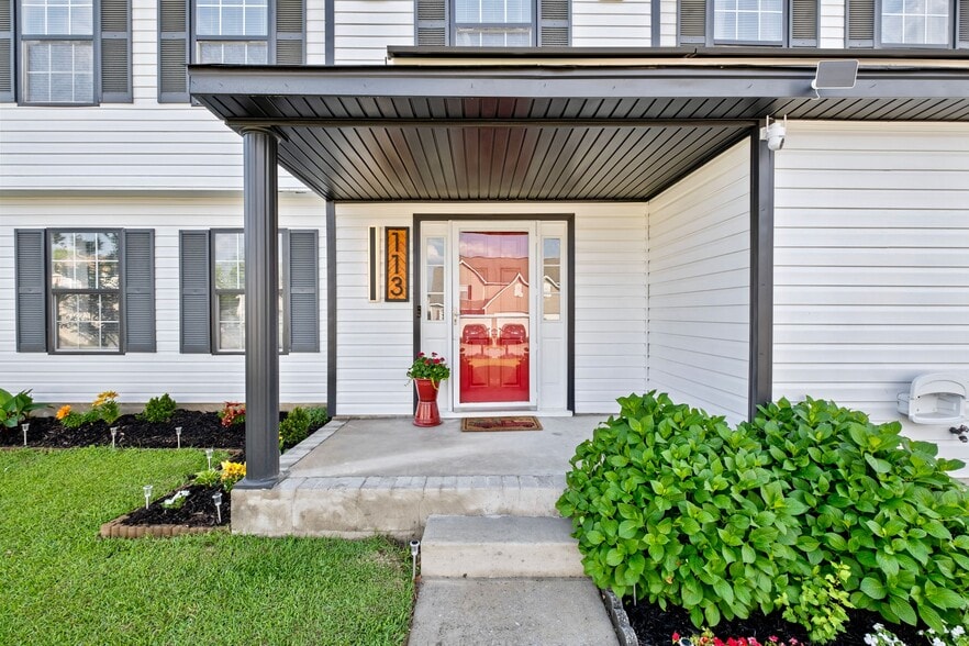 Building Photo - 113 Berry Dr