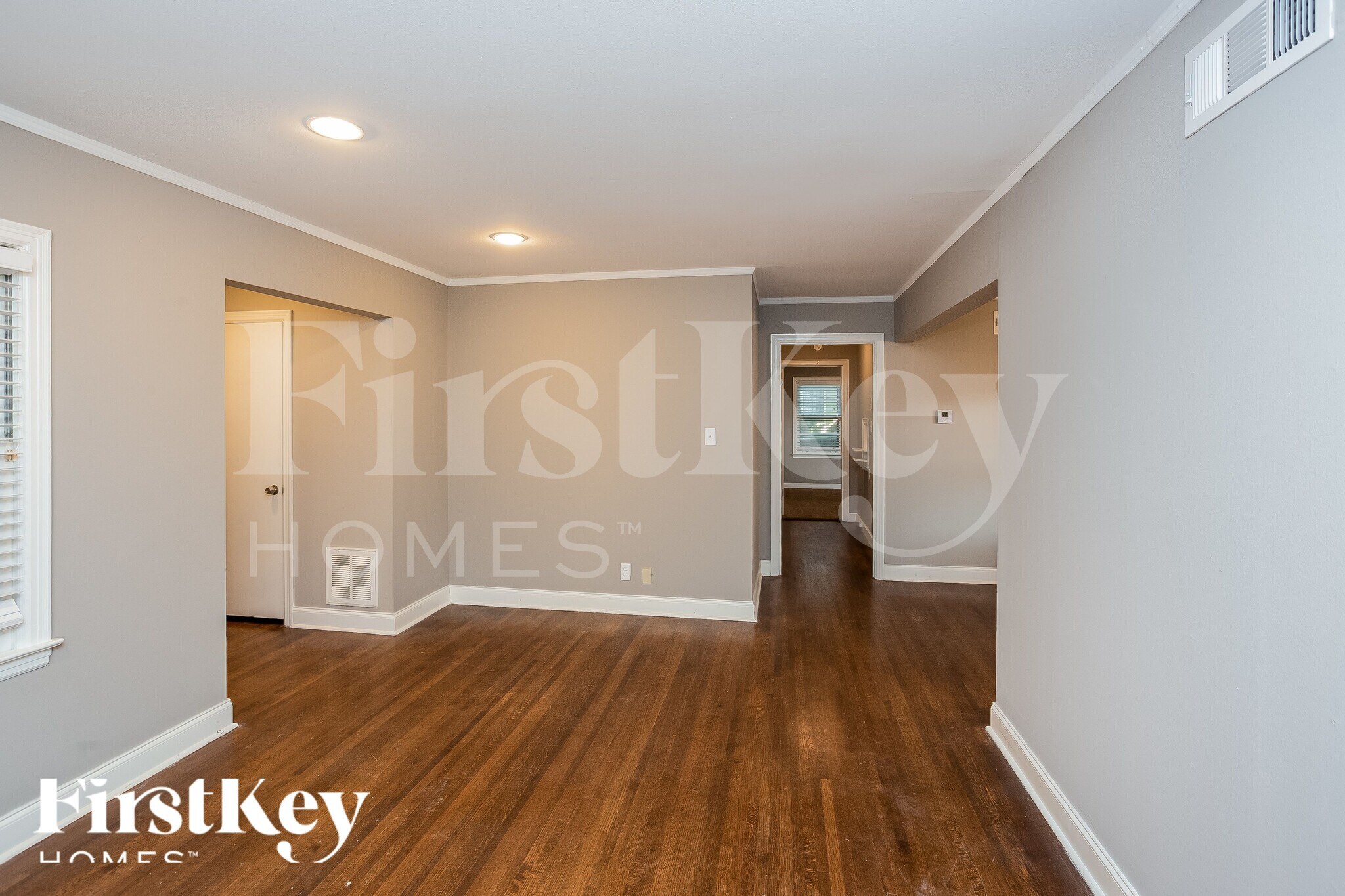 Building Photo - 4549 Leatherwood Ave